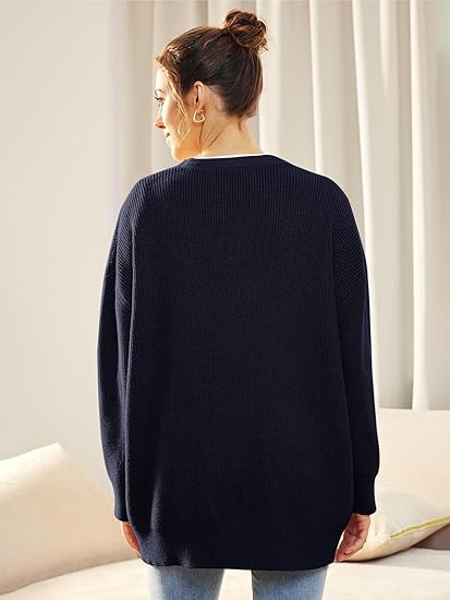 Oversized women's cardigan with V-neck and button closure - Aleen