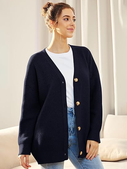 Oversized women's cardigan with V-neck and button closure - Aleen