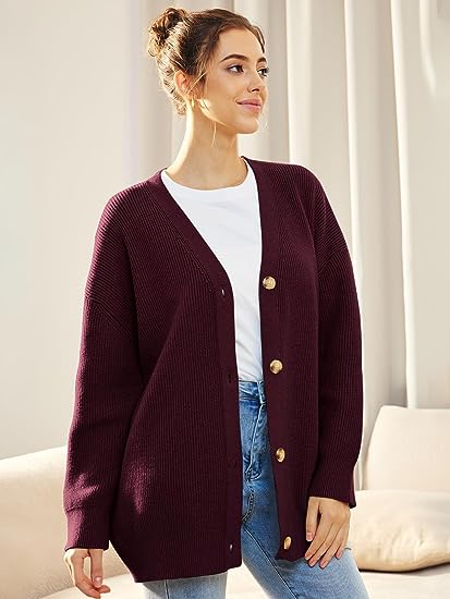 Oversized women's cardigan with V-neck and button closure - Aleen
