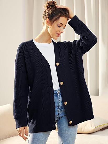 Oversized women's cardigan with V-neck and button closure - Aleen