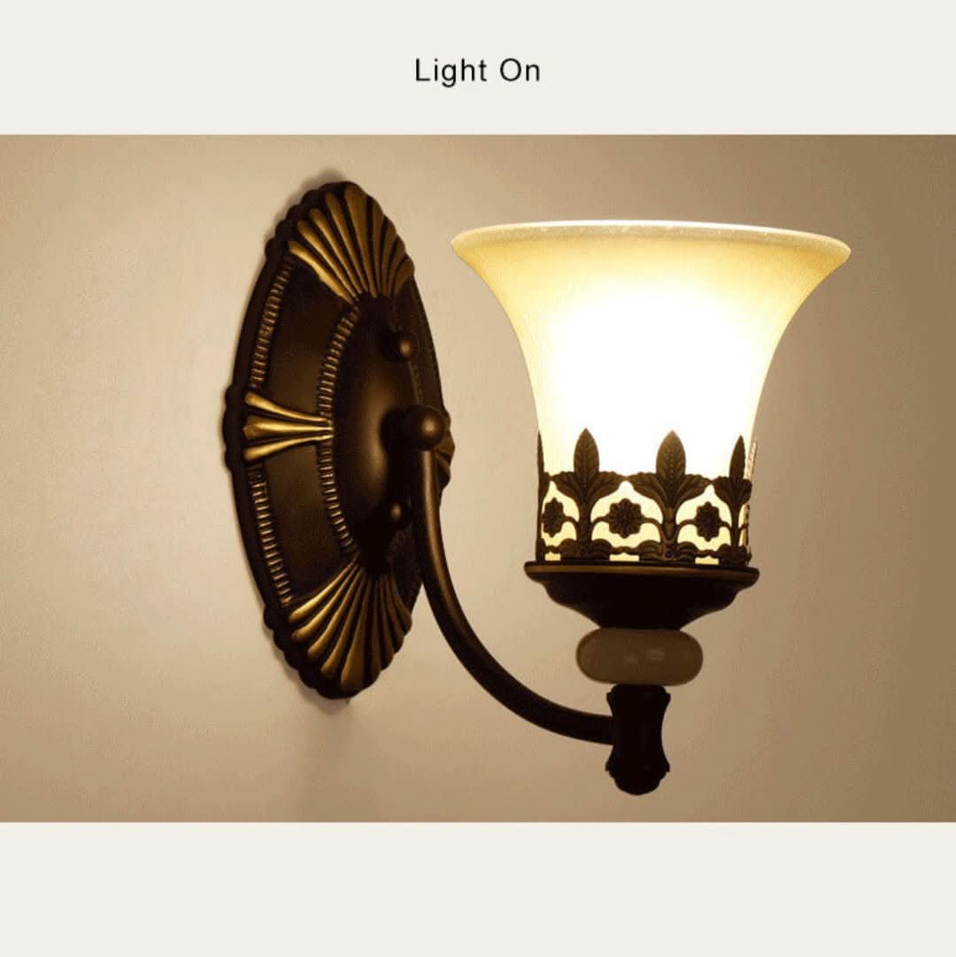 LuminoGlow - Lampada da parete retrò con doppio paralume