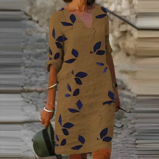 Impresionante vestido de verano con estampado de hojas