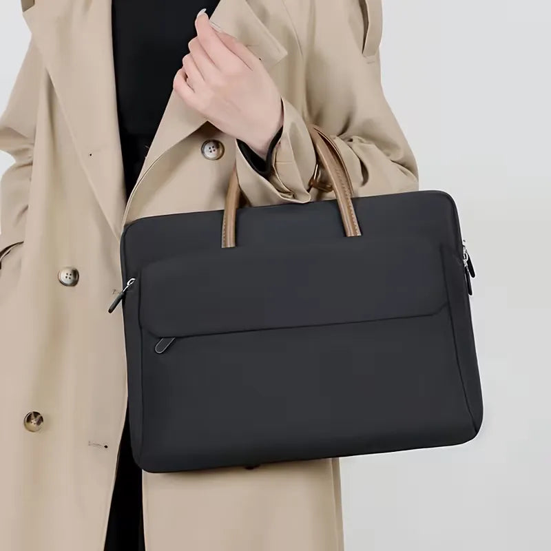 Laptop bag with front pocket and zip