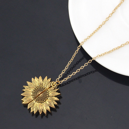 Sunflower Necklace - Elegant and Stylish