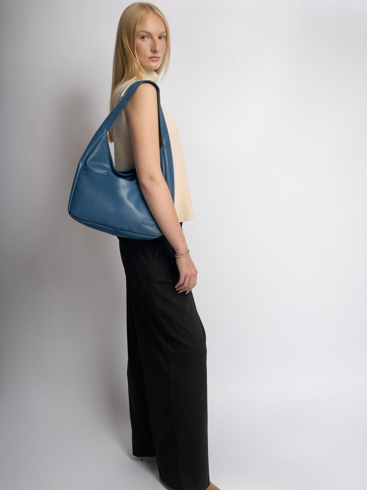 Minimalist Vegan Empty Hobo Shoulder Bag