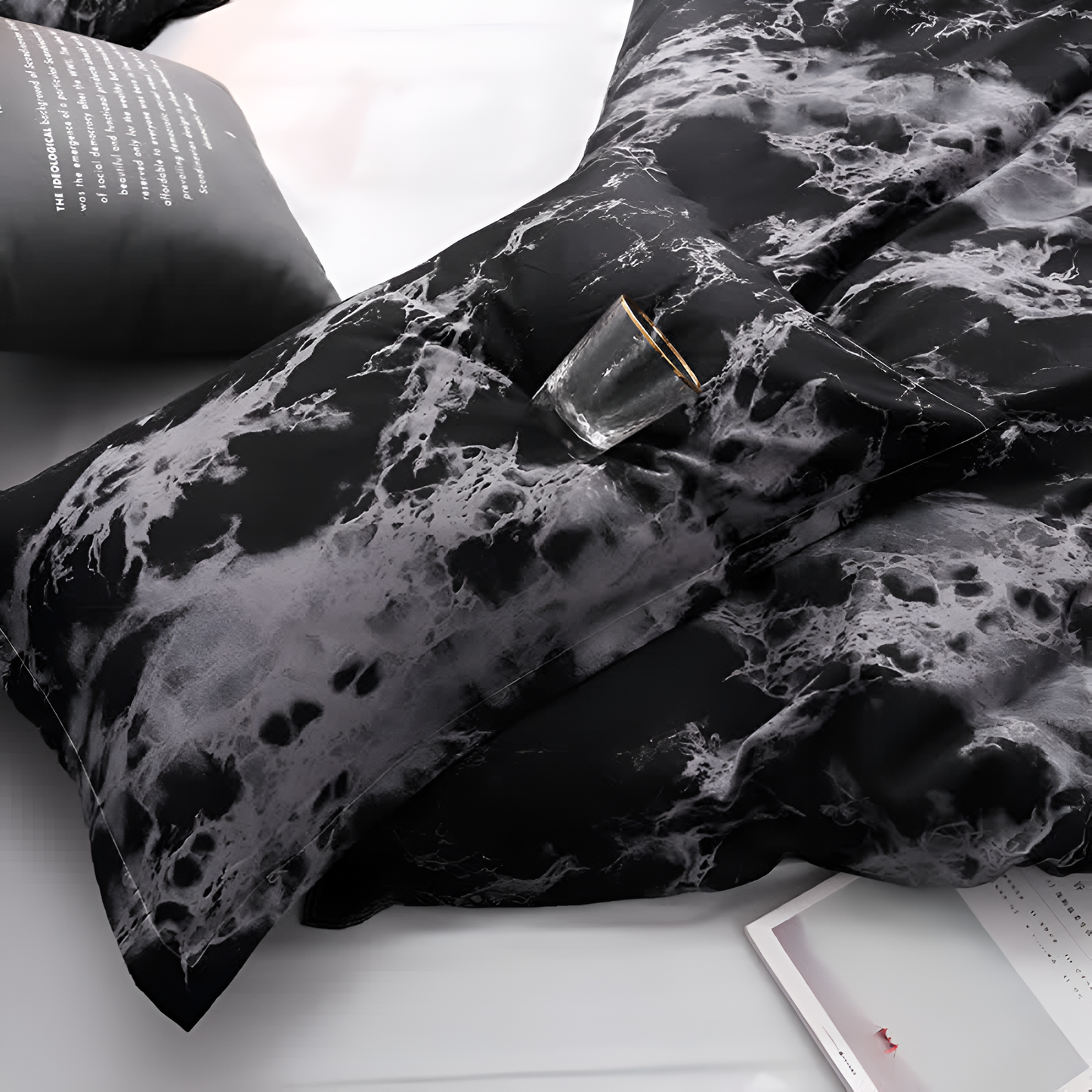 SV - Luxury Black Duvet Cover Set