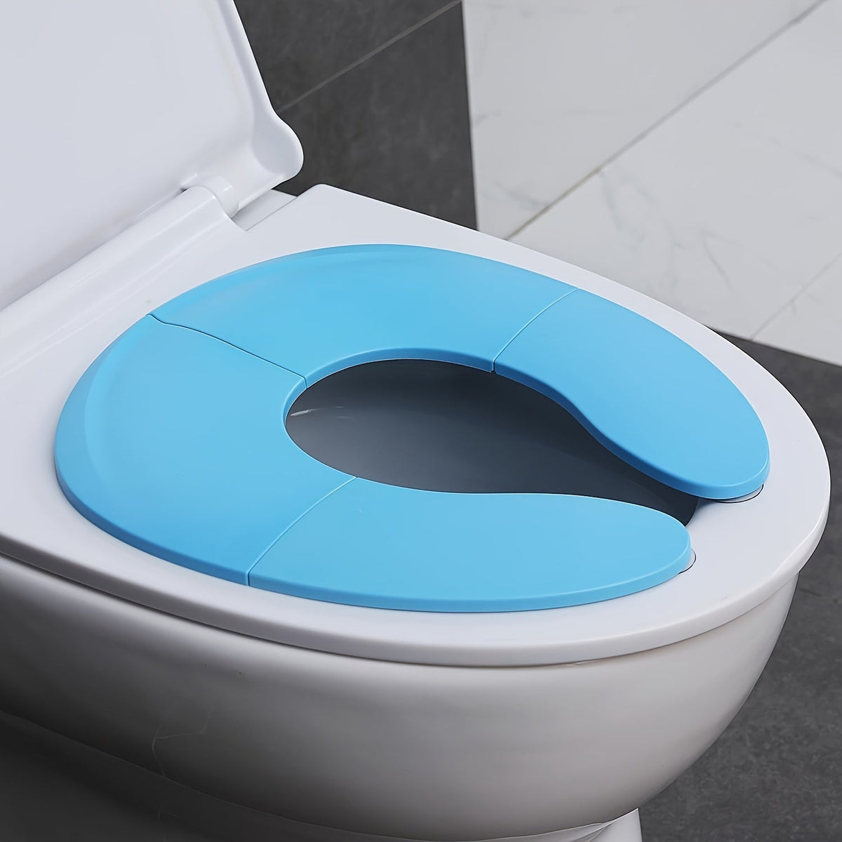子ども用携帯トイレシート - 持ち運びやすく滑りにくい、簡単に使えるトイレシート