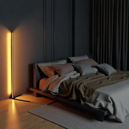 Minimalistinen LED-lattiavalaisin himmennettävällä valolla ja modernilla linjakkaalla muotoilulla