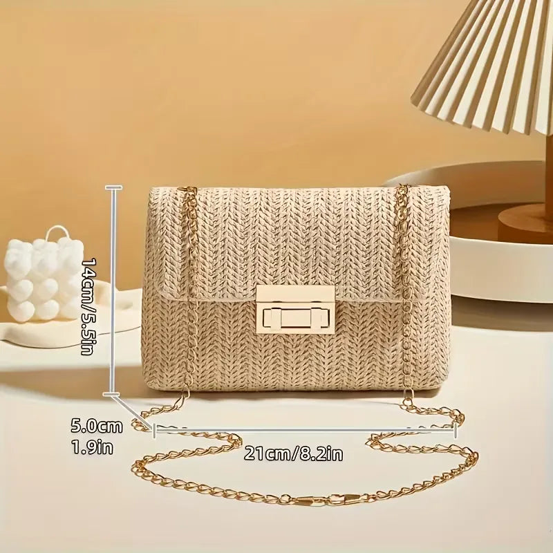 Pochette tissée avec fermeture dorée