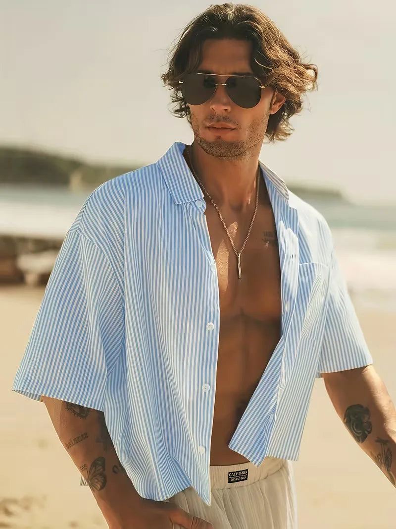 Chemise à manches courtes avec col en V