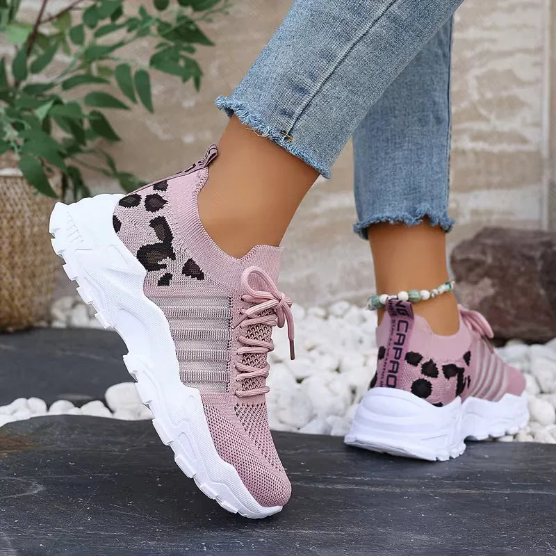 Low sneaker with leopard print