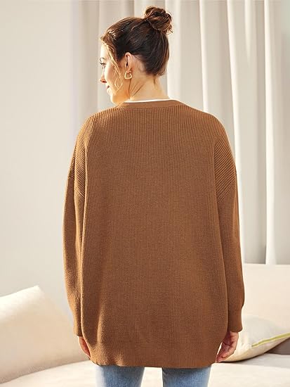 Oversized women's cardigan with V-neck and button closure - Aleen