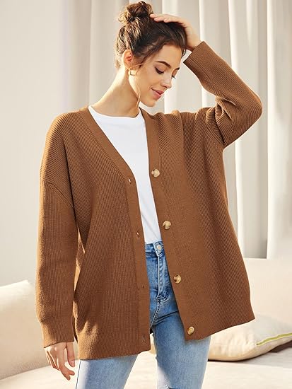 Oversized women's cardigan with V-neck and button closure - Aleen