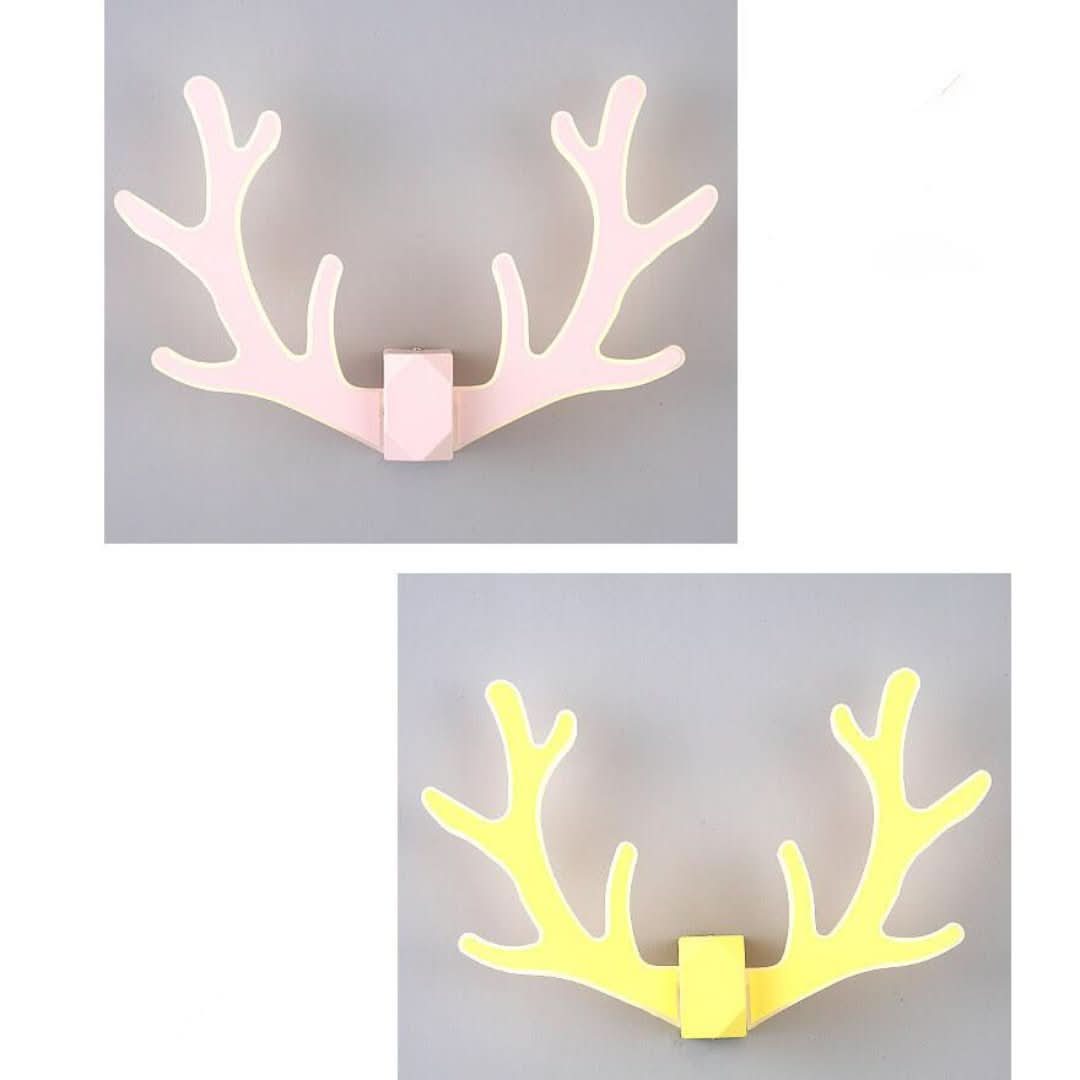 GeweiGlow - sencilla lámpara de pared con forma de asta y un brazo LED