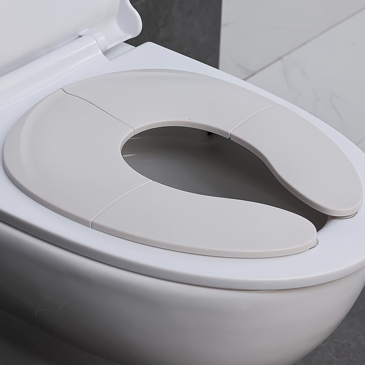 子ども用携帯トイレシート - 持ち運びやすく滑りにくい、簡単に使えるトイレシート