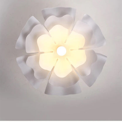 Cloud Flower Pendant Lamp – Timeless Elegance for Your Interior