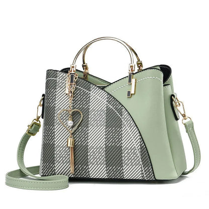 Selene – Large Retro Women's Handbag with Contrast Colour and Plenty of Storage