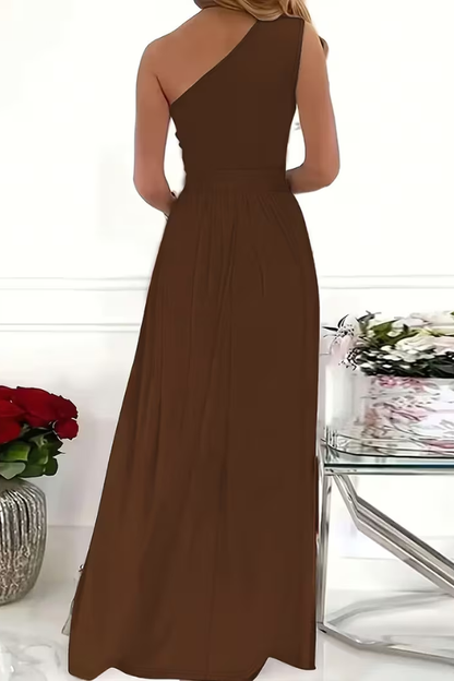 Ladies' Elegant Maxi Dress with One Shoulder Neckline and Split