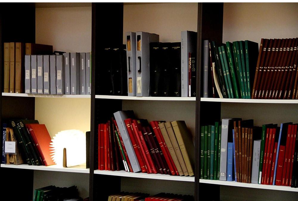 Lampada LED BookGlow - Una luce che prende forma