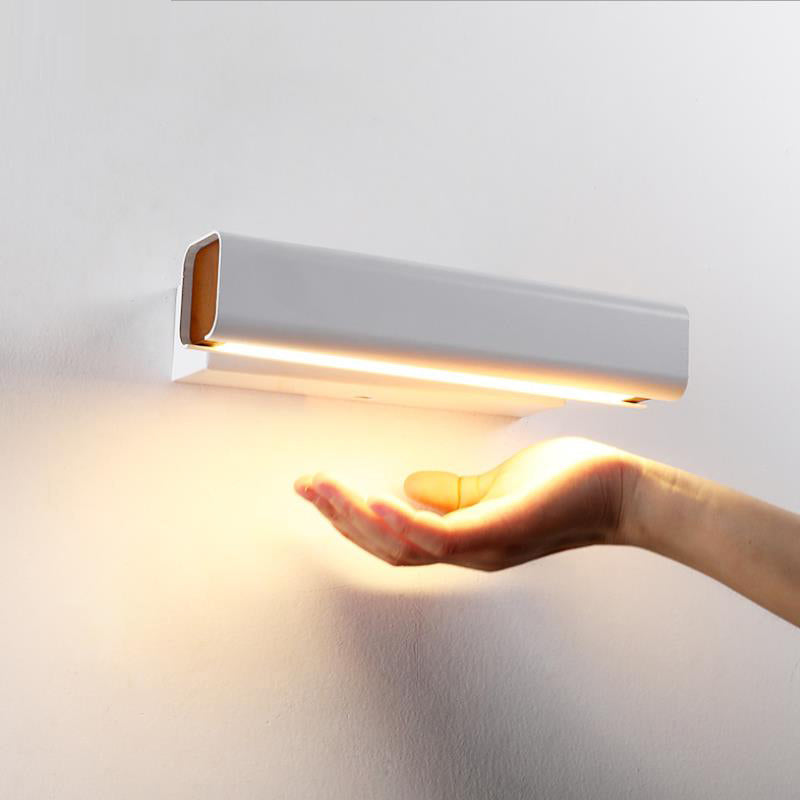 Modern LED Wall Lamp of Wood and Metal