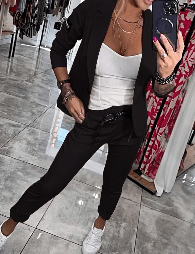 Stylish Two-Piece Blazer Set with Jogger Trousers for Women