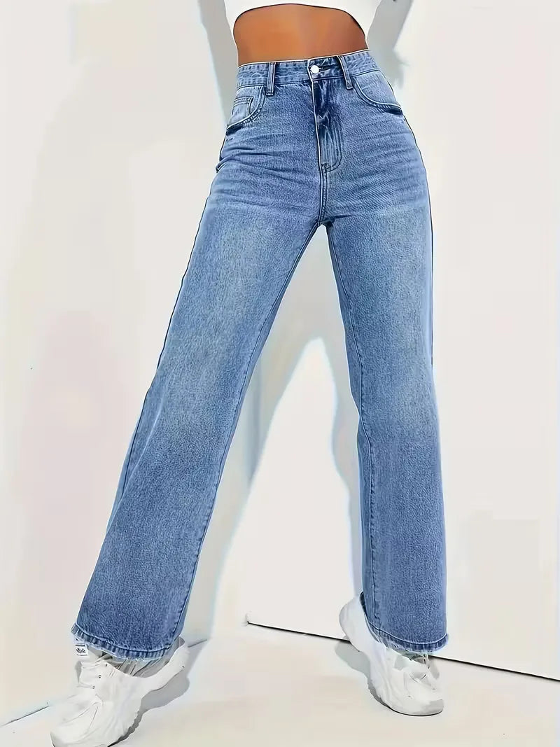 High-waisted straight jeans
