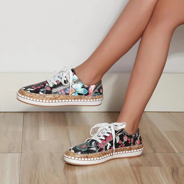 Quilla – Floral Ladies Sneakers