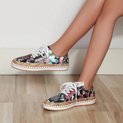 Quilla – Floral Ladies Sneakers