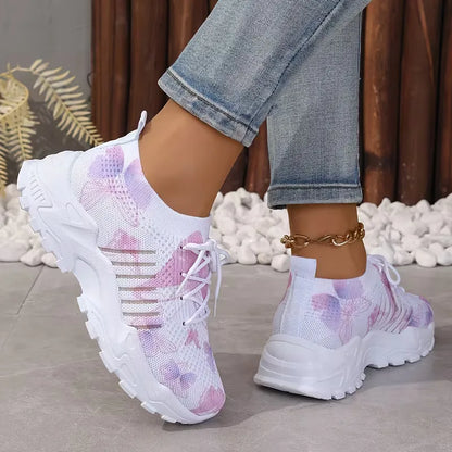 Low sneaker with butterfly print