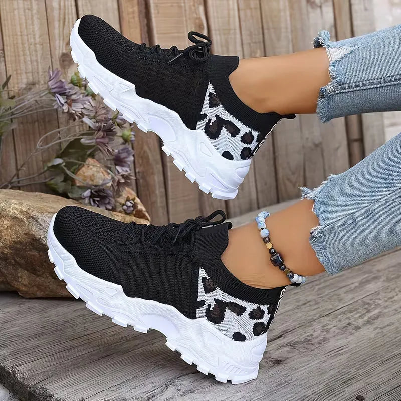 Low sneaker with leopard print