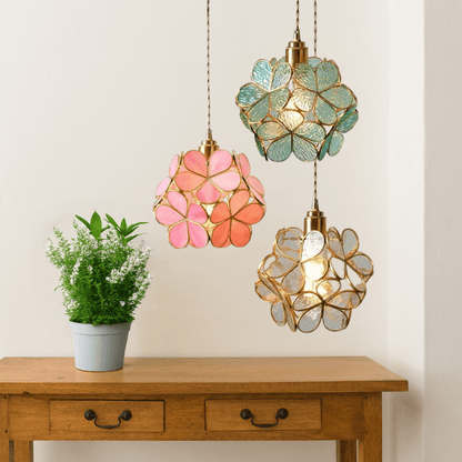 Lampă suspendată din sticlă în formă de floare, design nordic
