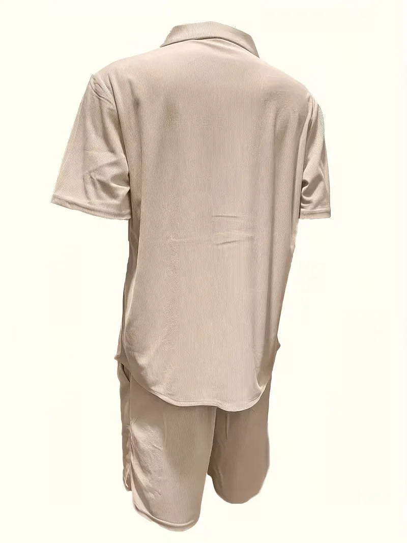 Ensemble de vêtements d'été avec col en V
