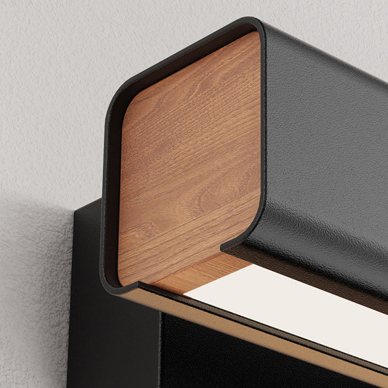 Modern LED Wall Lamp of Wood and Metal