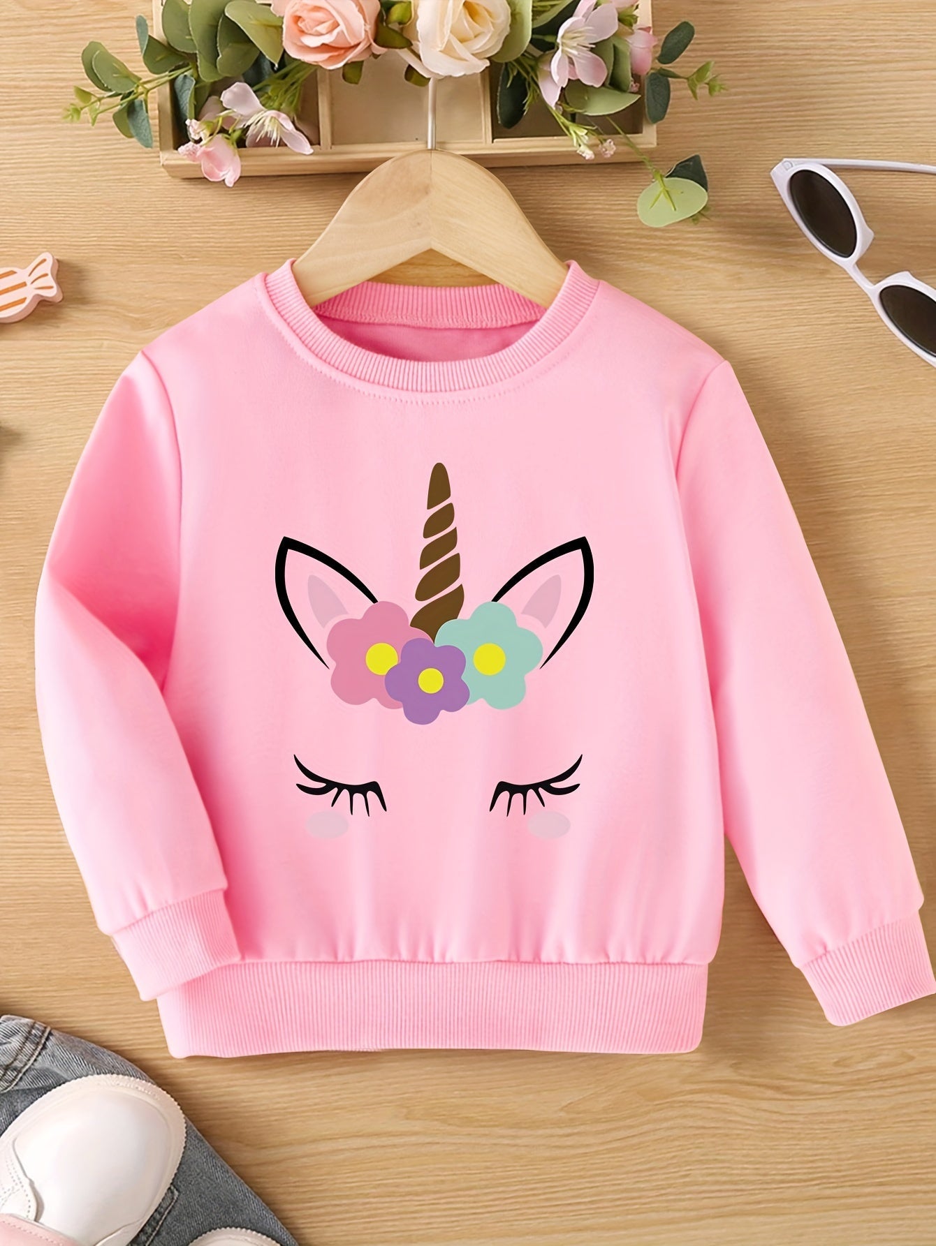 Girls' sweatshirt with unicorn print and round neck - Halina