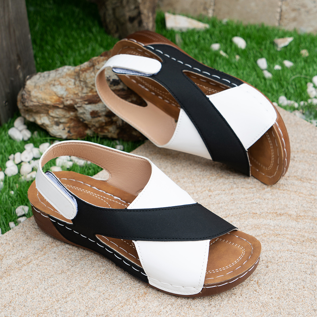 Add a touch of colour and comfort to your summer look.