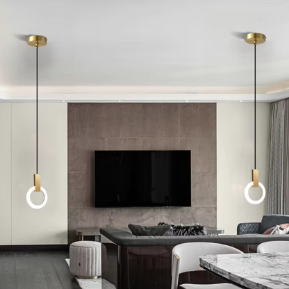 Élégante suspension avec LED pour une ambiance intemporelle