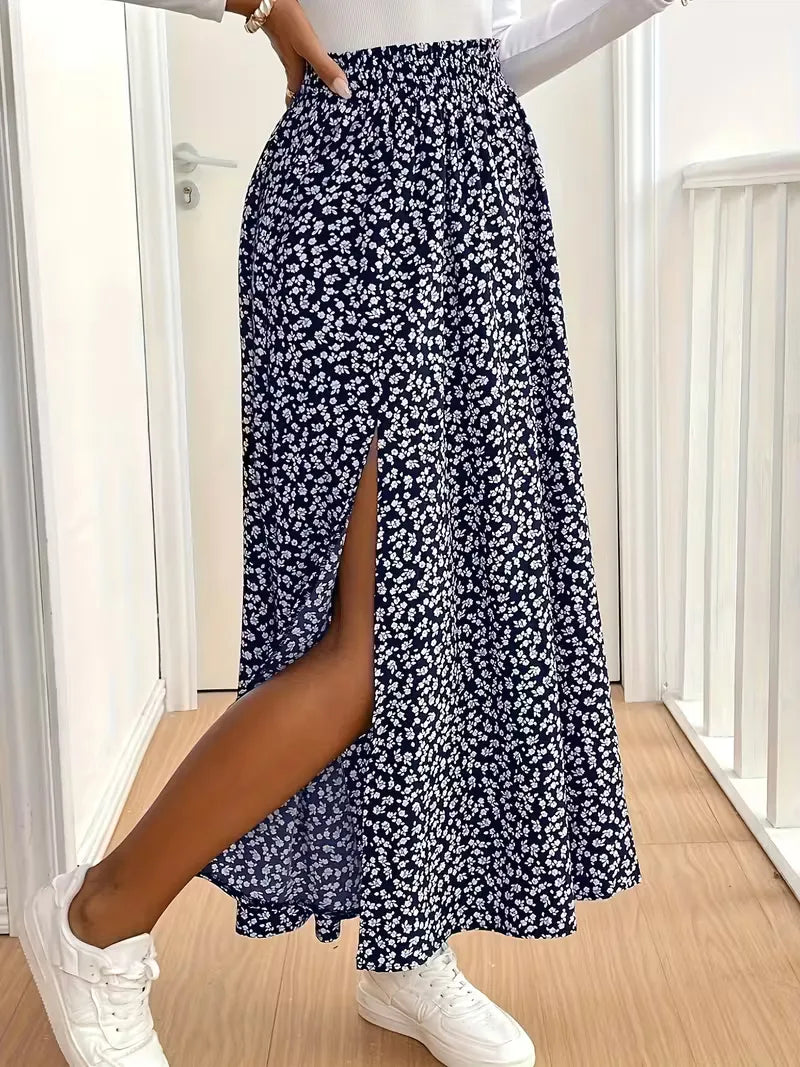 A-line skirt with flowers