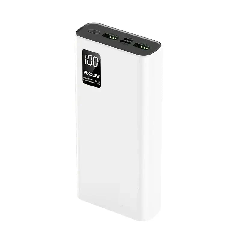 急速充電とデジタルバッテリー残量表示に対応した、大容量モバイルバッテリー