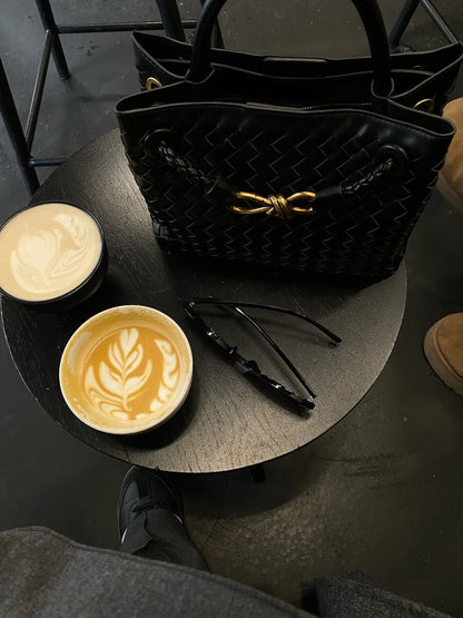 Woven Handbag Small – Compact and Stylish Braided Bag