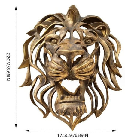 Statua di leone dorata - Unione di forza ed eleganza