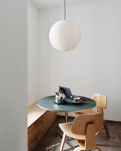 Lampă suspendată japoneză Akari – Elegantă și atemporală