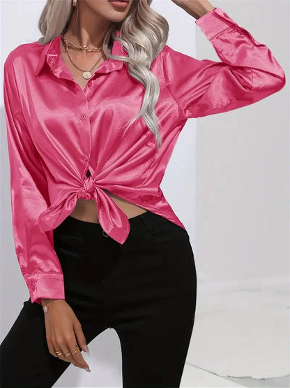 Blusa elegante in raso da donna, con colletto e chiusura con bottoni