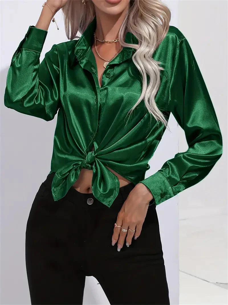Blusa elegante in raso da donna, con colletto e chiusura con bottoni