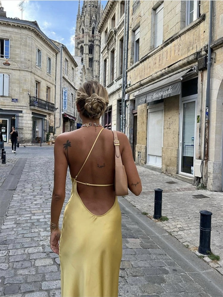Anouk | Elegant Yellow Midi Dress
