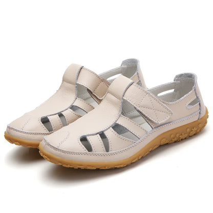 Anti-slip sandals for women with sturdy footbed