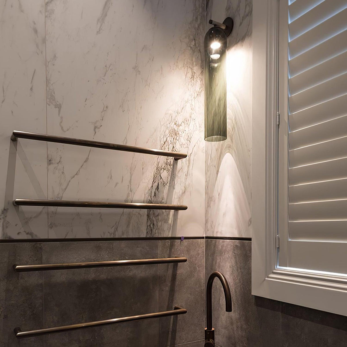 Cylindrical Glass Wall Lamp with Luxurious Finish – Decorative LED Sconce for Modern Interiors