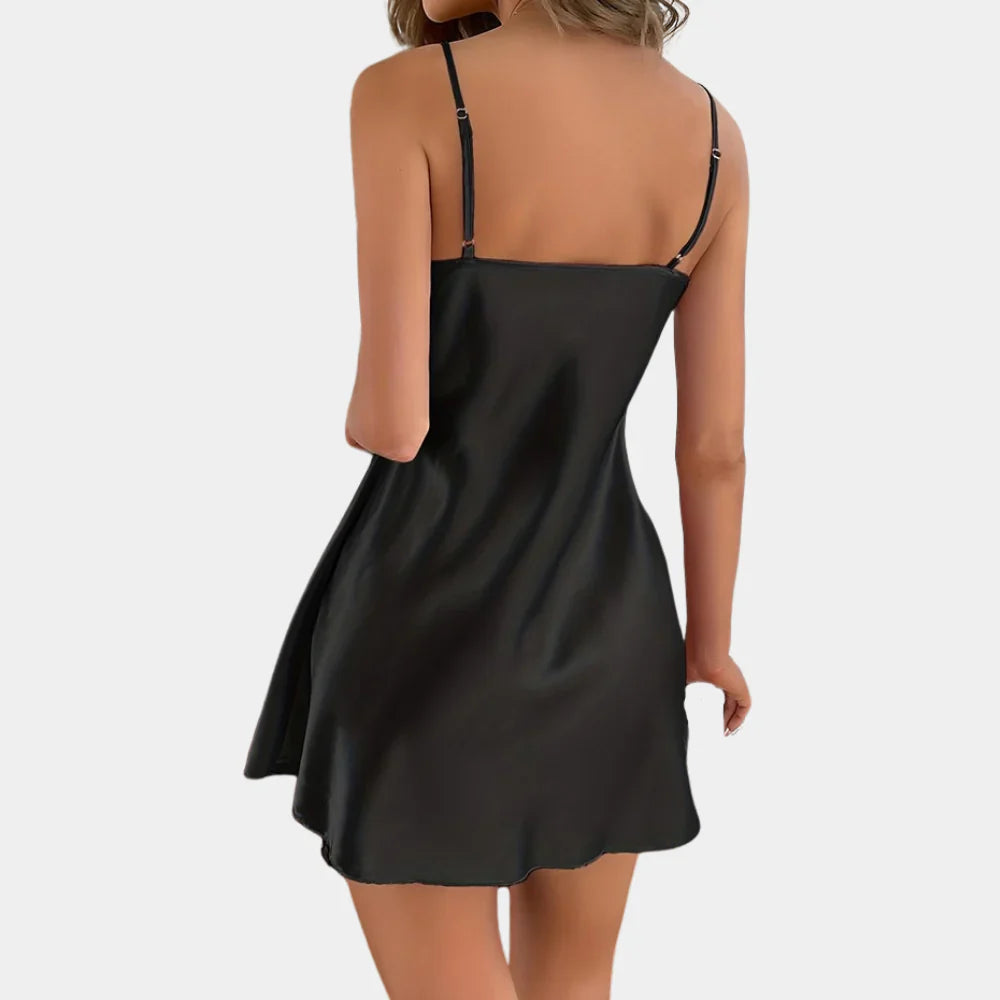 Atka – Luxurious and Elegant Nightgown for Women