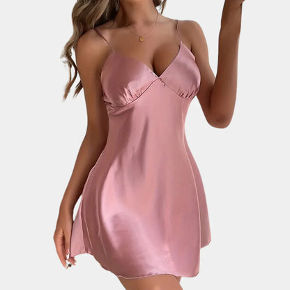 Atka – Luxurious and Elegant Nightgown for Women