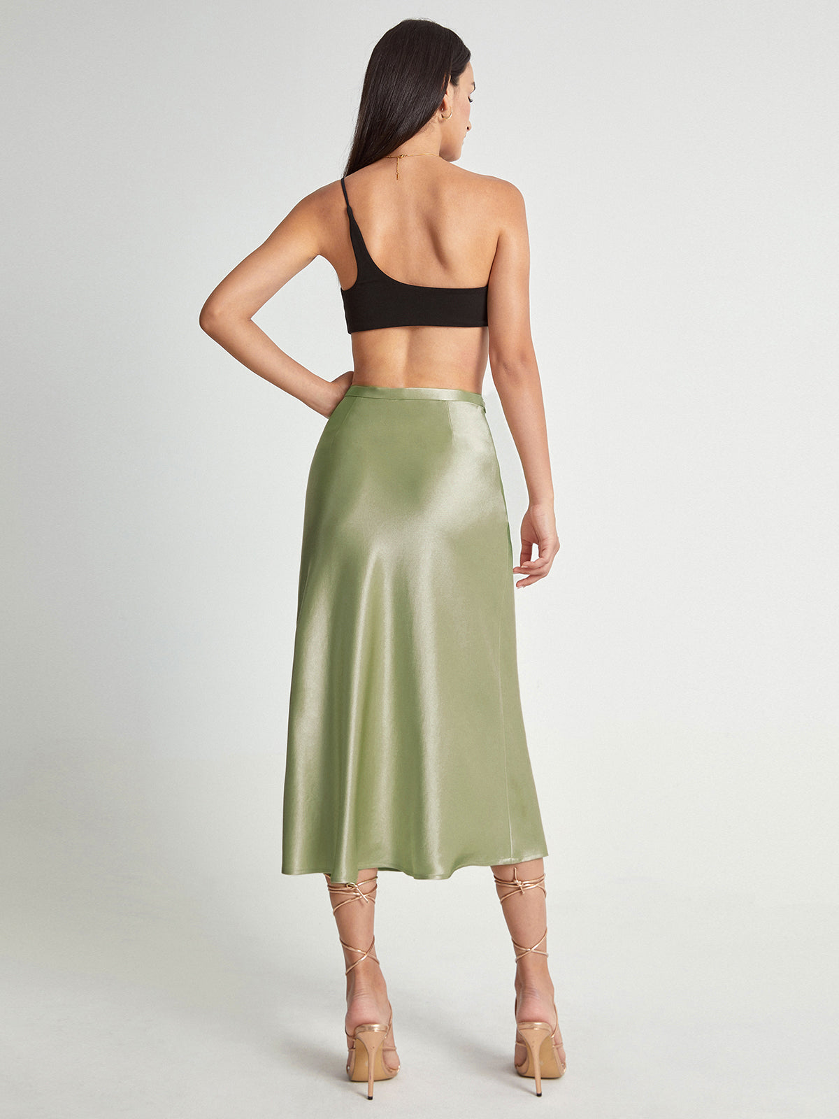 Emma - Elegante satijnen midi-rok met hoge taille