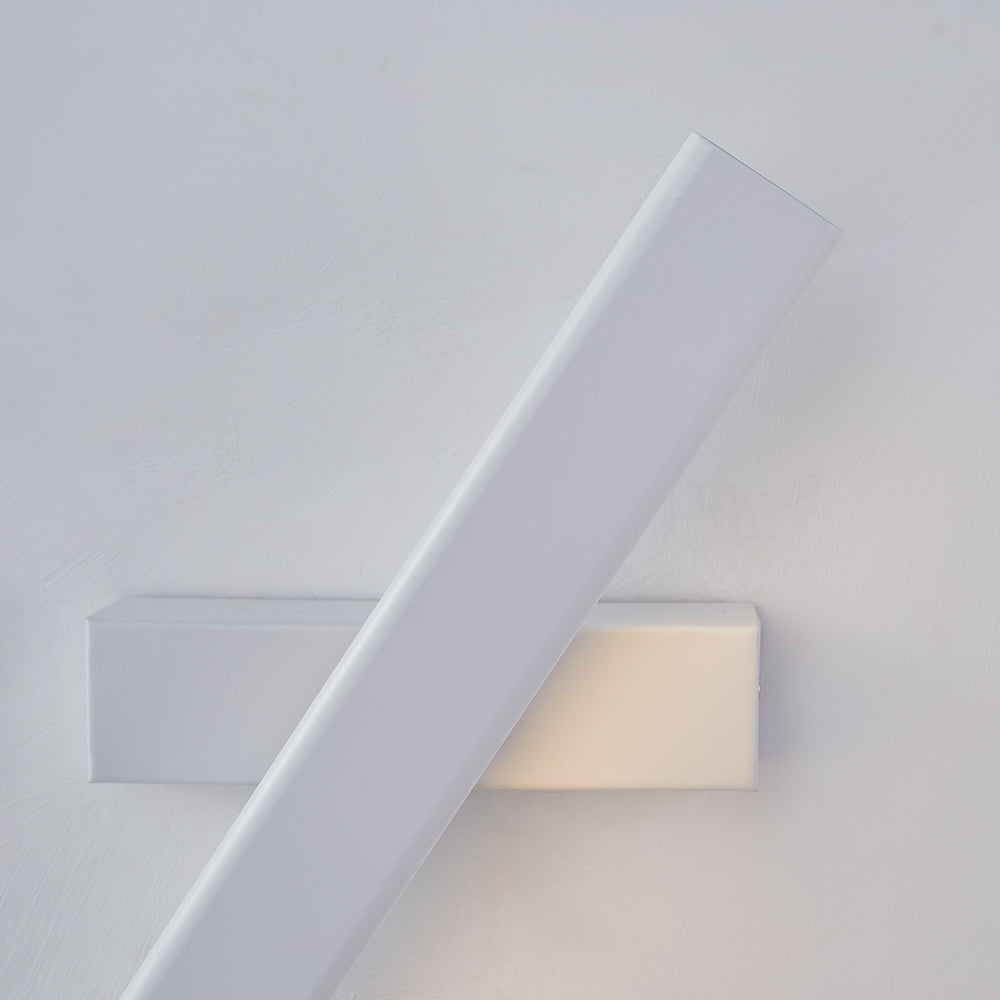 Modern LED Wall Lamp of Wood and Metal